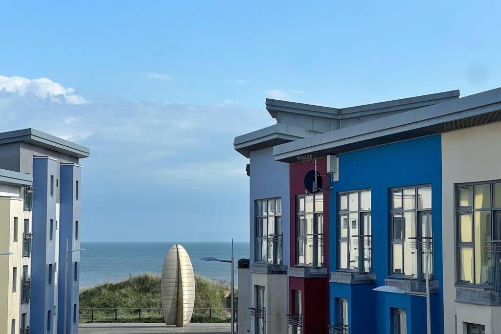 New Luxurious And Business Apt Apartment Swansea Exterior photo
